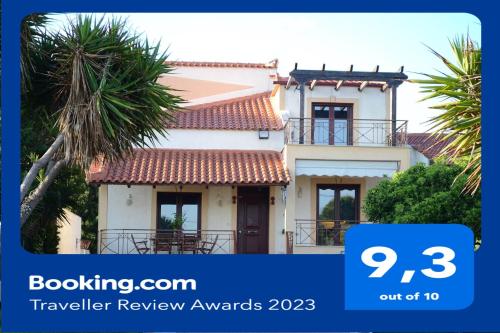 LoukísiaにあるVILLA BELLA LOUKISIAのギャラリーの写真