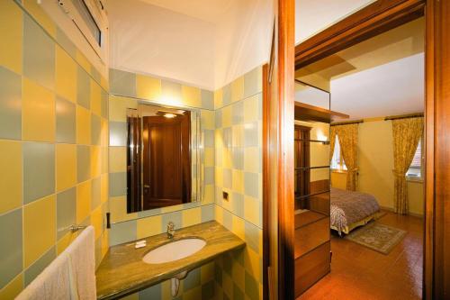 Koupelna v ubytování Albergo Ponte di Nava