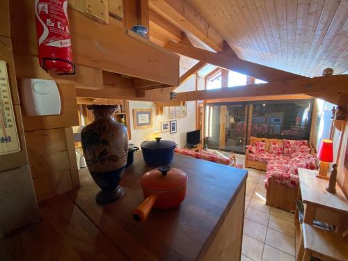 Χώρος καθιστικού στο Chalet les Chouettes