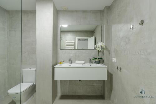 Kúpeľňa v ubytovaní Living4Malaga Málaga Centre Premium