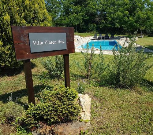 Φωτογραφία από το άλμπουμ του Zlaten Briz Villa σε Osenovo