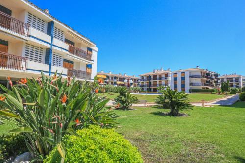 LITORAL COSTA DORADA - PLAYA AZUL Bajo
