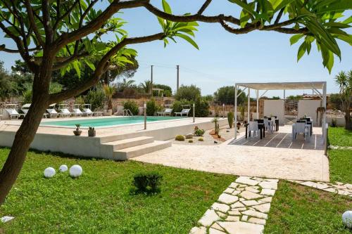 Πισίνα στο ή κοντά στο B&B Villa Francesco