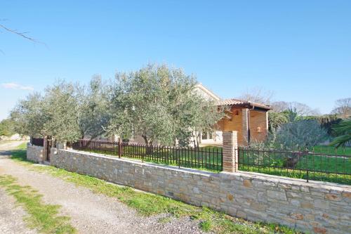 House Matteo, Valdenaga