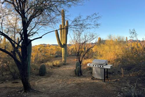 Sunrock on 8 Acres – Photos 3