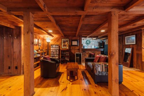 Studio 1 Bath – Photos 4