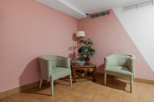 I AM La Posada Hotel and Apartment photo 275