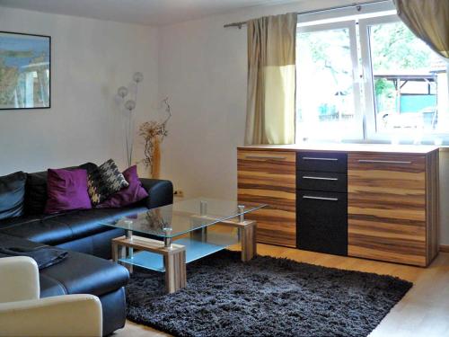 Η κουζίνα ή μικρή κουζίνα στο Ferienwohnung und Suite bei Stralsund