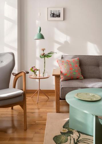 Halcyon Days designer apartments by Ana Locking photo 51