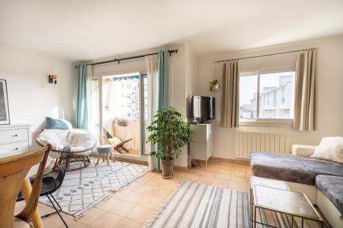 Zdjęcie z galerii obiektu Apt lumineux et très cosy avec balcon by Weekome w Marsylii