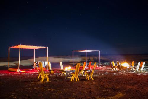 Fotografie z fotogalerie ubytování LEMNAOUAR ERG CAMP v destinaci Merzouga