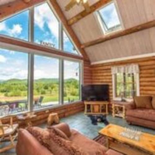Big Sky Mountain Estate – Photos 3