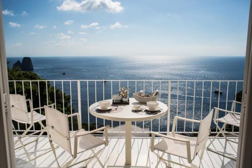 Zdjęcie z galerii obiektu Villa Coccodrilla by MyVillaCollection w mieście Capri