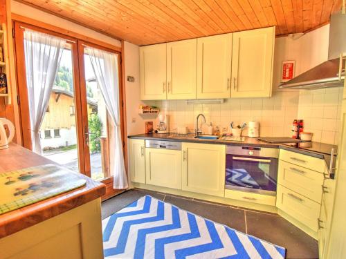 Chalet rénové à Morzine avec 5 chambres, parking et WIFI