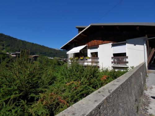 Appartement charme, proche centre, balcon vue