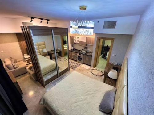 Nice cozy studio in Damac Tower Amman 1104