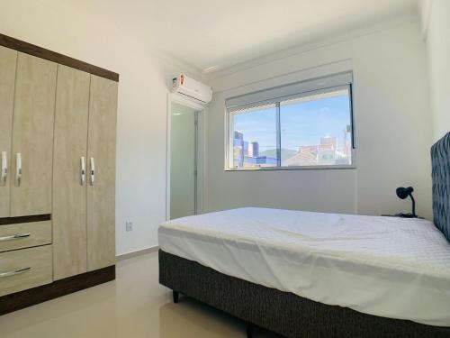 Voodi või voodid majutusasutuse Maravilhoso apartamento 100m Mar - MB04G toas