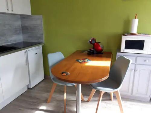 Η κουζίνα ή μικρή κουζίνα στο Studio double cabine vu mer