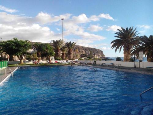 Πισίνα στο ή κοντά στο Comodoro Los Cristianos 301A