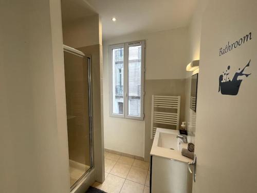 Kúpeľňa v ubytovaní Appartement T2 pour 3 personnes