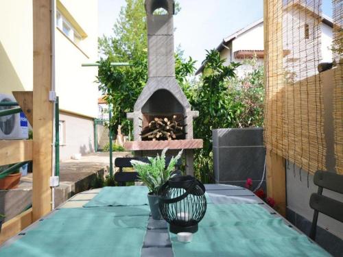 Sunny Stone Apartment with Free Parking