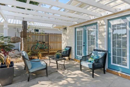 Fanta Sea - Private Seasonal Hot Tub, Game Room, Walk to Beach, Pets OK, & More! photo 54
