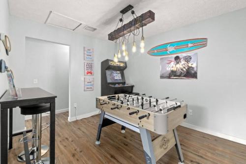 Fanta Sea - Private Seasonal Hot Tub, Game Room, Walk to Beach, Pets OK, & More! photo 50