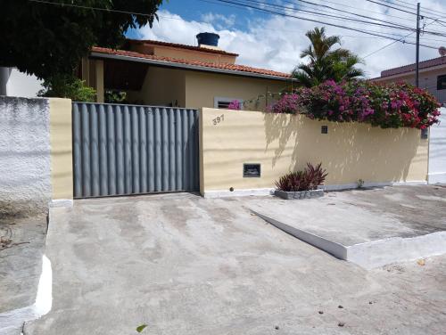 Gallery image of CASA À 3 KM PRAIA TAMBAÚ in João Pessoa