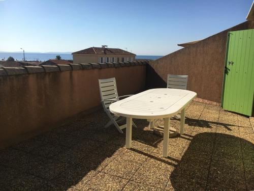Appartement climatisé 2 pièces avec solarium pour 4 personnes, parking privé, proche plage - FR-1-335-166