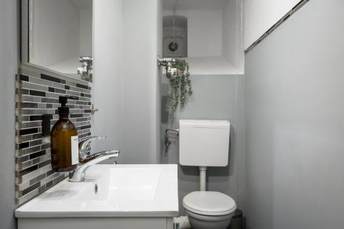 Super Zentral super schöner Altbau in Moabit Rostockerstraße im Herzen von Berlin für bis zu 6 Personen photo 16