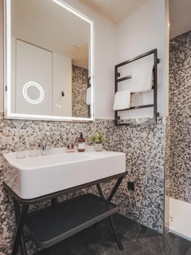 Maisons du Monde Hôtel & Suites - Marseille Vieux Port photo 47