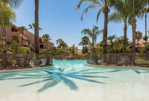 Beautiful 5 * Penthouse very near the beach