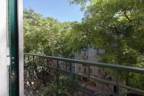 FLH Gulbenkian Fantastic Apartment with Balcony
