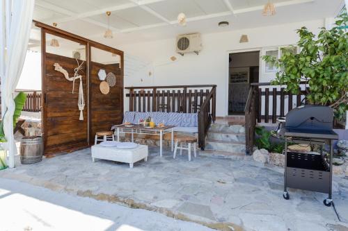 Αίθριο ή υπαίθριος χώρος στο Christos studios and family apartments