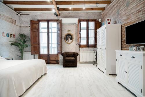 Lovely loft near Barcelona center