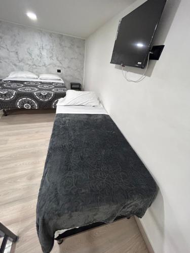 LUXURY HOME VALENTINO