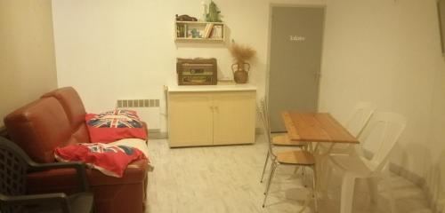 PETIT APPARTEMENT
