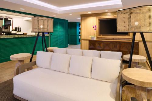 OUTRIGGER Reef Waikiki Beach Resortにあるキッチンまたは簡易キッチン