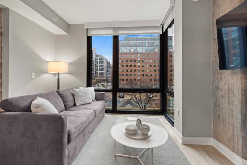 Coda on Half, a Placemakr Experience - Navy Yard Image
