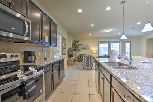 New Upscale 8BR Kissimmee Retreat with Private Pool, Spa & Resort Amenities - 7 Mi to Disney! photo 9
