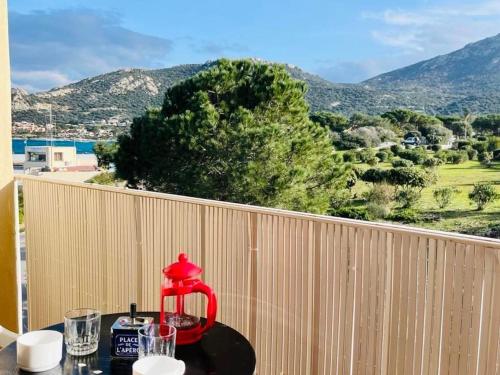 Appartement Lumio, 1 pièce, 2 personnes - FR-1-63-322