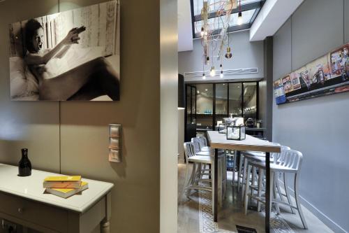 Gallery image of ZE Hotel in Paris