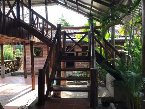 Gallery image of Captain Chim's Guest House in Kep