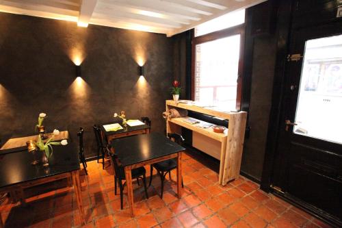 Galeriebild der Unterkunft B&B Sablon Antwerp in Antwerpen