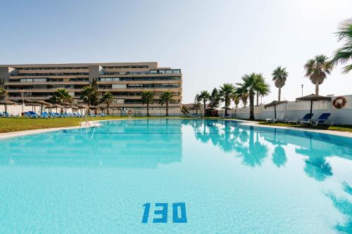 Tres bel apartamento primera linea de Playa Serena