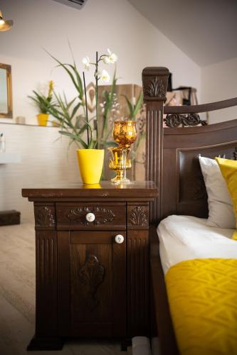 Кровать или кровати в номере Luxury Holidays & Events - Villa Diva - Montenegro