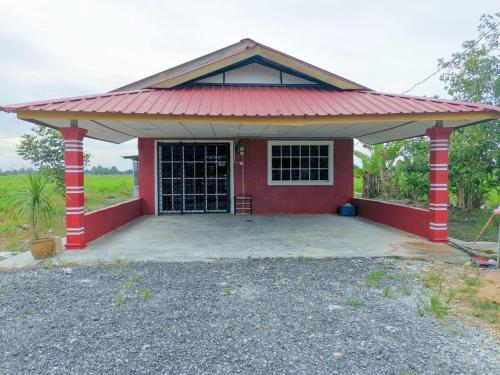 Φωτογραφία από το άλμπουμ του HomeStay Abah Alor Pongsu σε Alur Pongsu