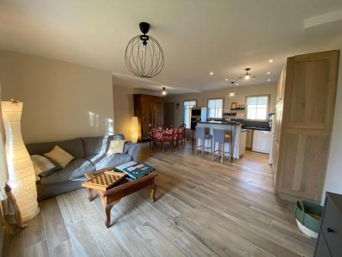 Comfortable cottage in a peaceful location in the Rance Valley, St Suliac