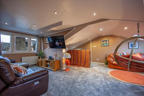 Foto dalla galleria di Premium 2nd floor 2 bed Apt sleeps 4 adults in Oban town a Oban