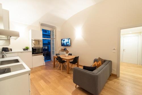 トリノにある(2BD 2BR) Grand Palace Apartment -[Centro Storico]のギャラリーの写真